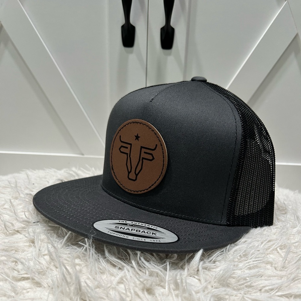 Flat bill SnapBack hat star bull